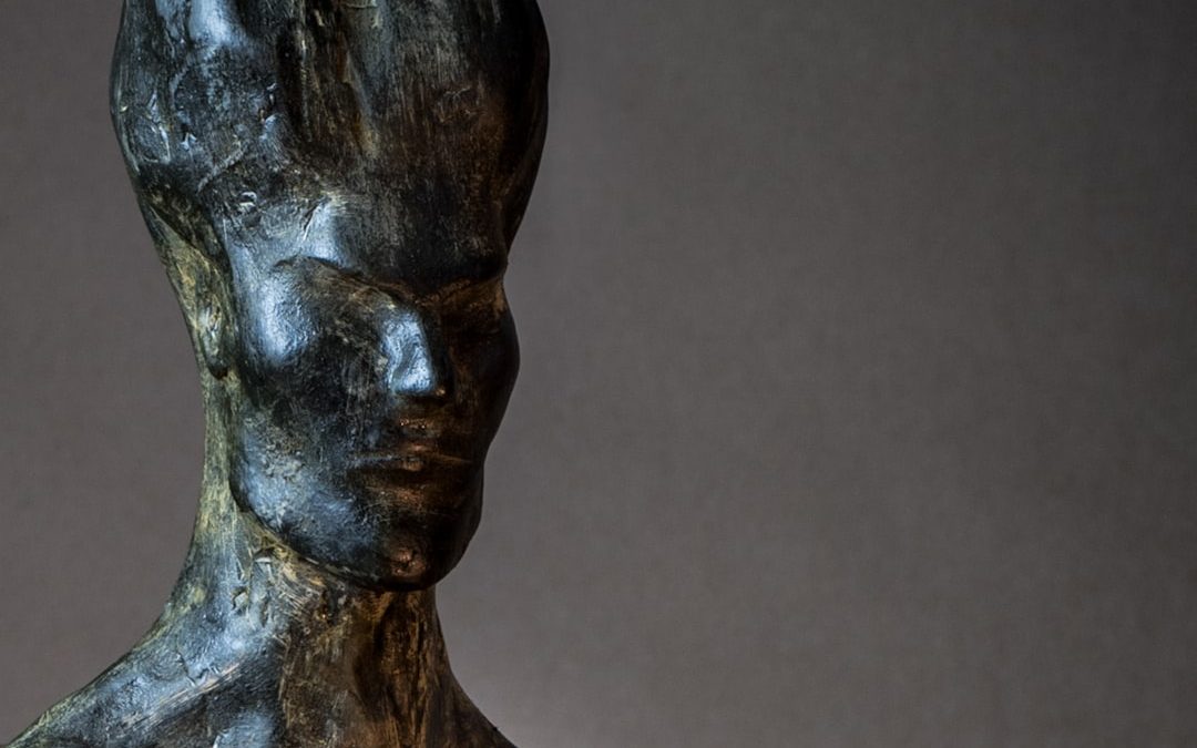Photo Bronze Busts